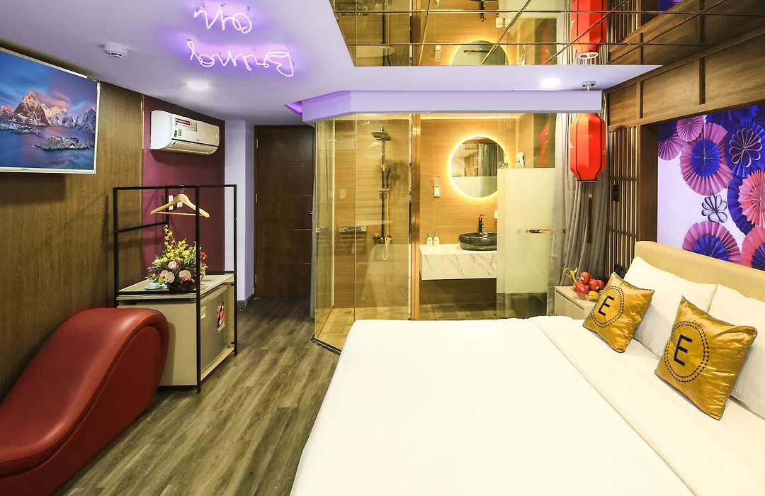Khách sạn Love Hotel Eros-1